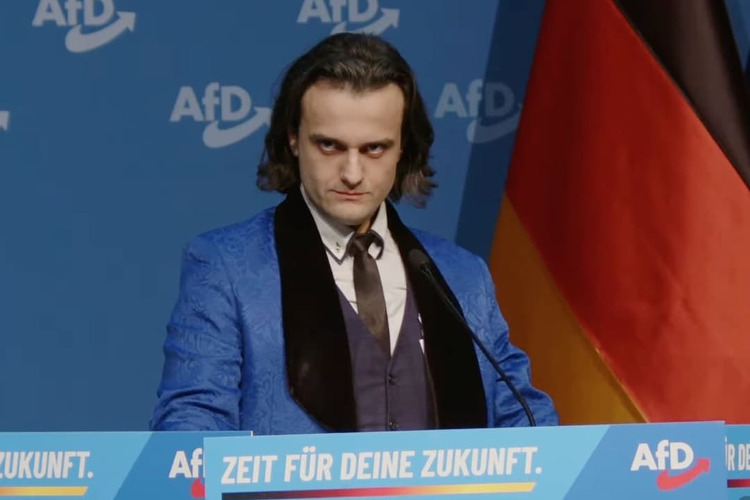 Linke Verschwörungsfantasie: Influencer irritiert mit skuriller Theorie zu Eichwald-Auftritt