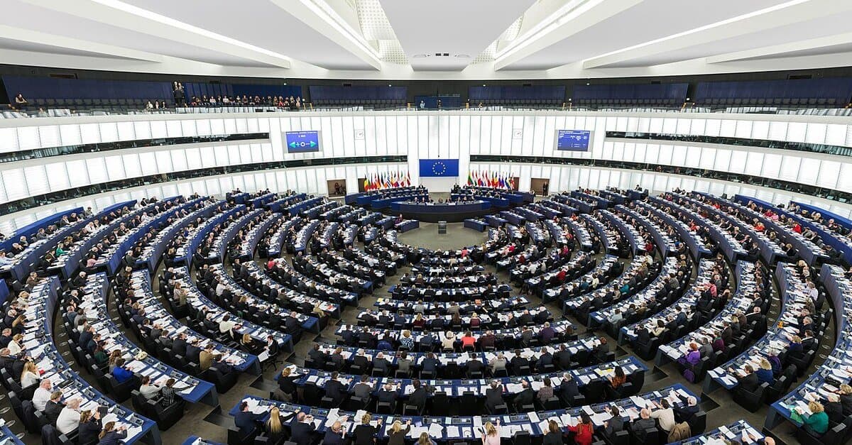 „Wahlautokratie“: Hafenecker wirft EU Affront gegen Ungarn vor