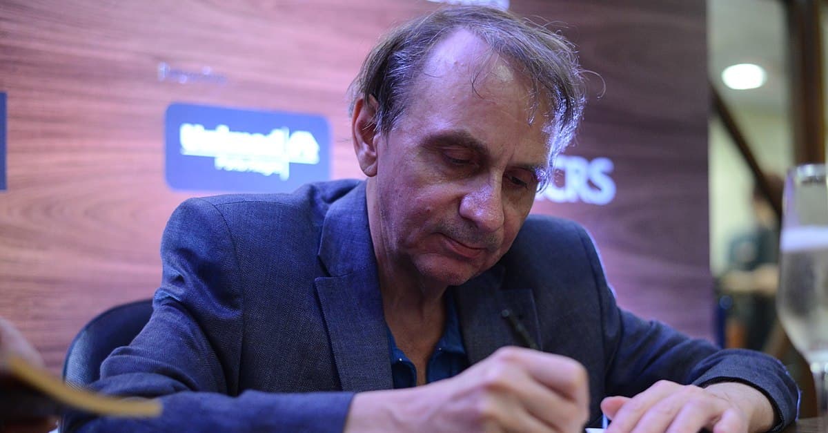 Houellebecq und Onfray kritisieren Ersetzungsmigration