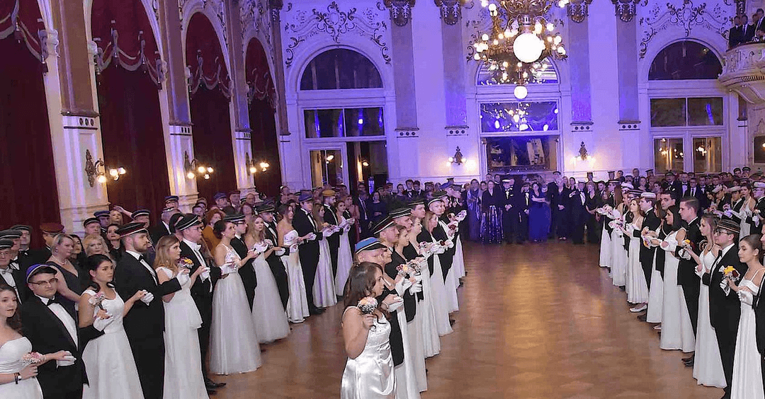 Komitee beklagt: Ball wird auf tagespolitische Ebene „gezerrt“