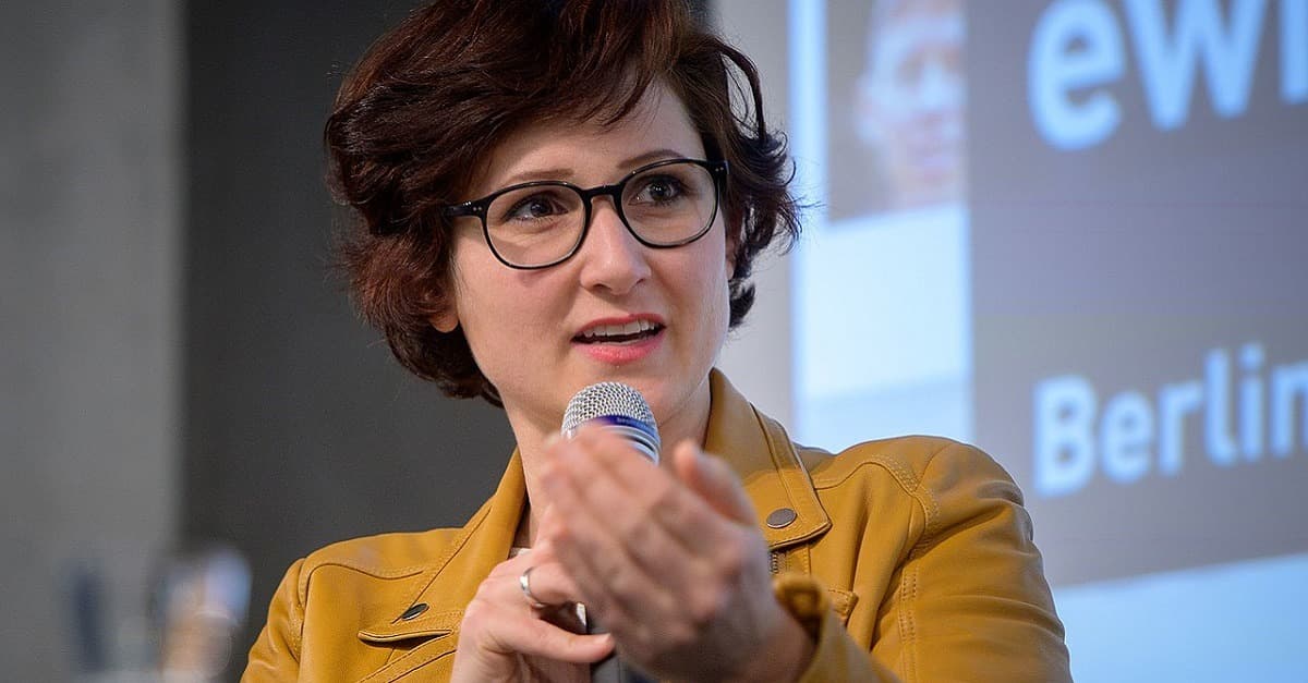 Antidiskriminierungsbeauftragte fordert Orden für Transpersonen