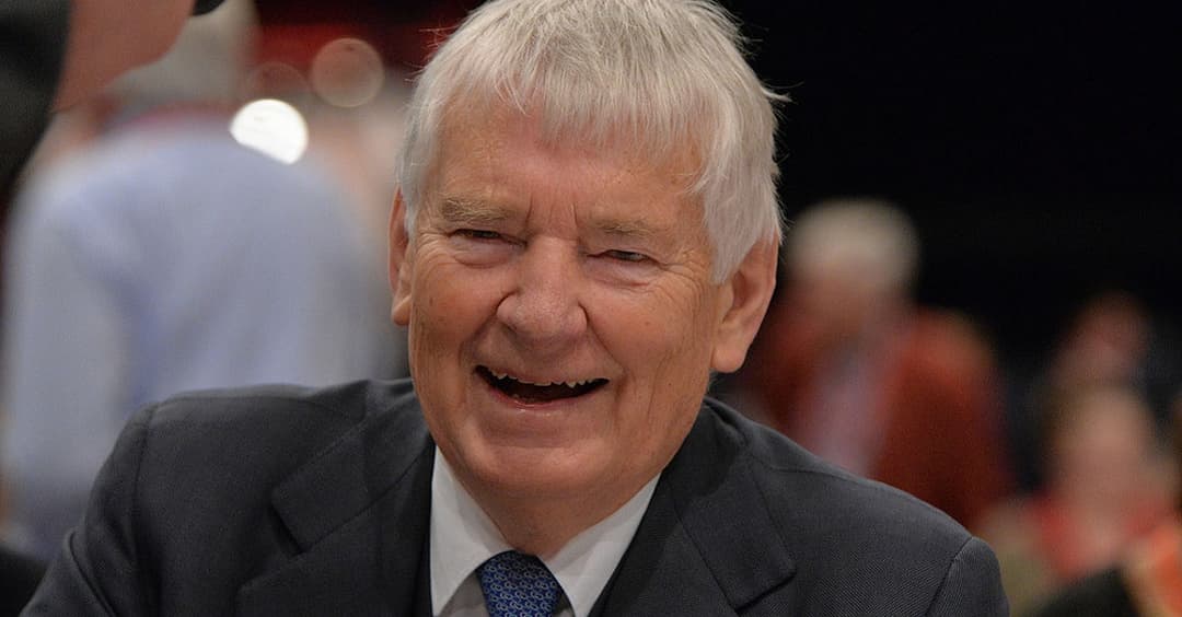 Otto Schily hält Impfpflicht für „verfassungswidrige Anmaßung“ des Staates