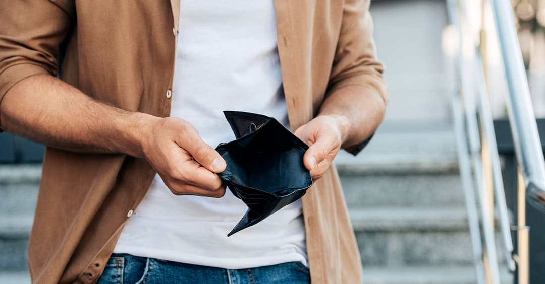 Teeküche für 109.000 Euro: Wie Behörden und Unternehmen in der Krisenzeit handeln