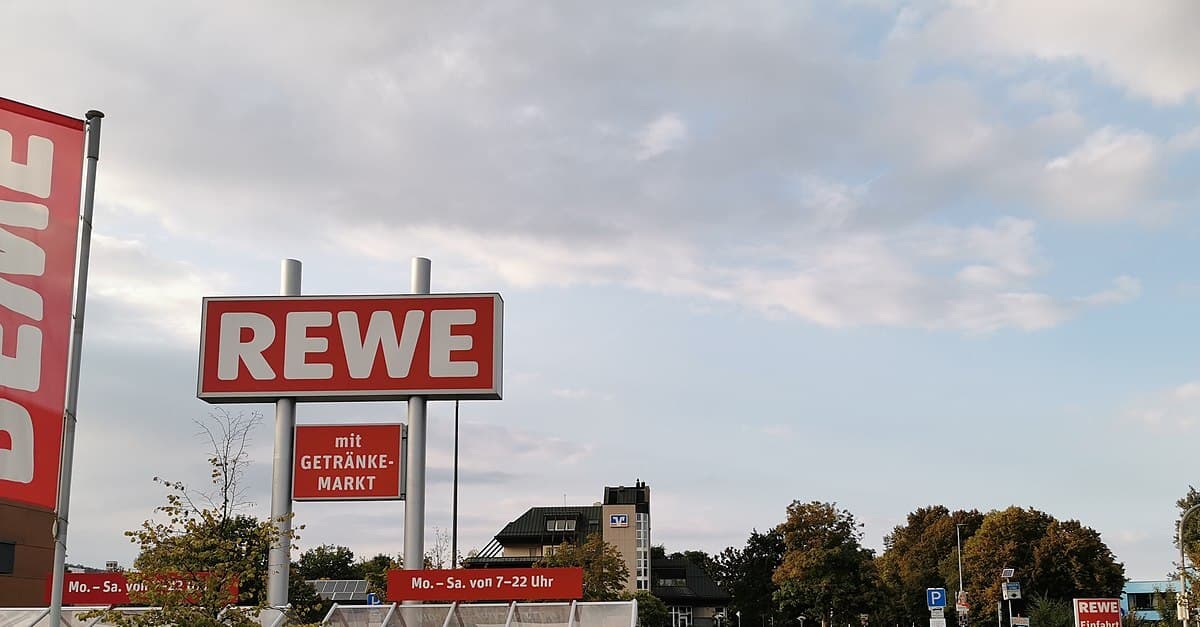 Hoher Papierverbrauch: Rewe will künftig auf Werbeprospekte verzichten