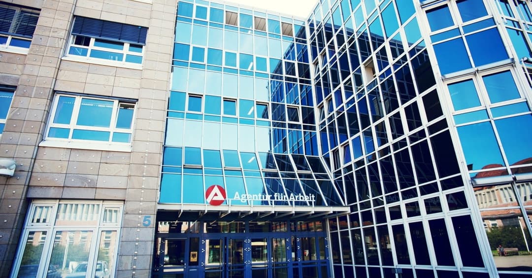 Mehr Arbeit für weniger soziale Absicherung?