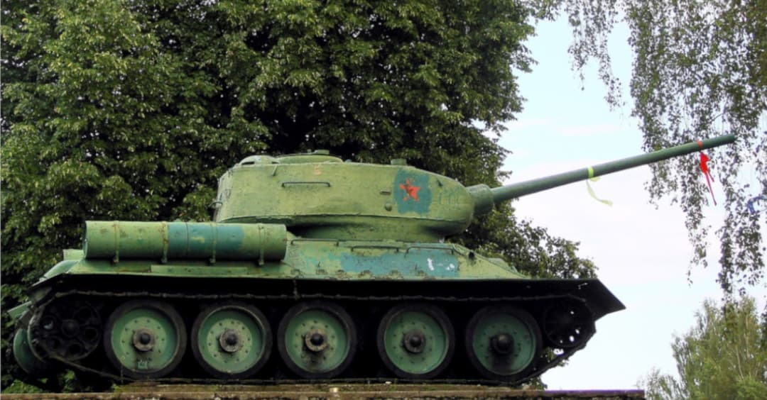 Estland entfernt Sowjetdenkmäler nahe russischer Grenze