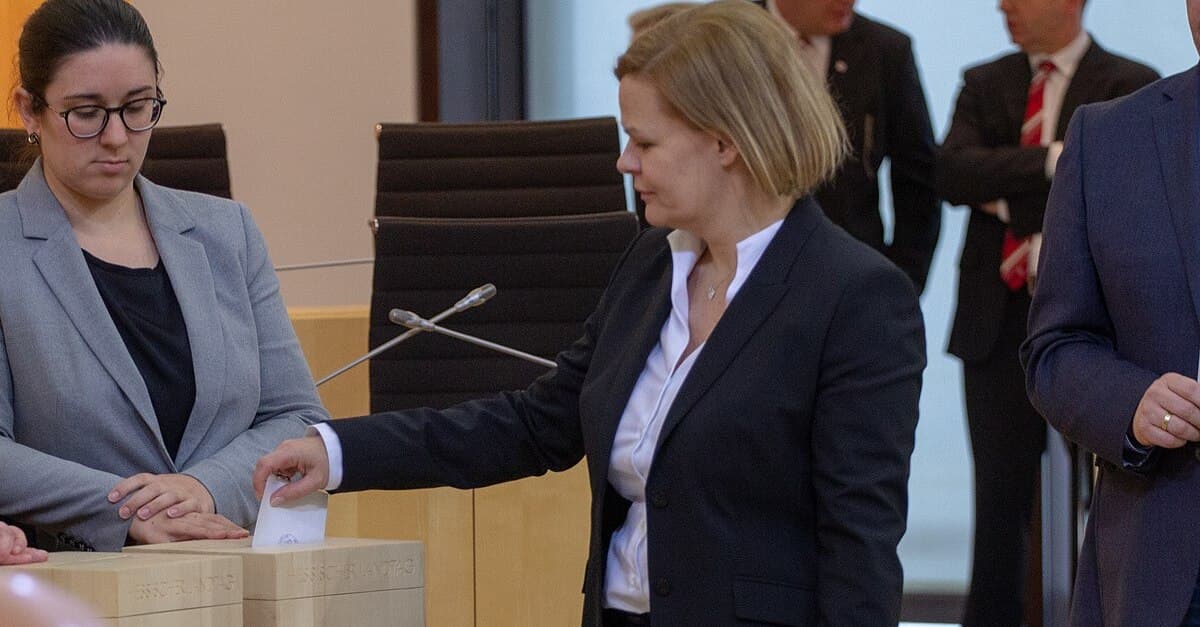 Deutschland: Faeser will Einbürgerungen erleichtern