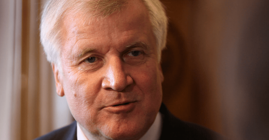 Seehofer widerspricht Merkel: „Der Islam gehört nicht zu Deutschland“