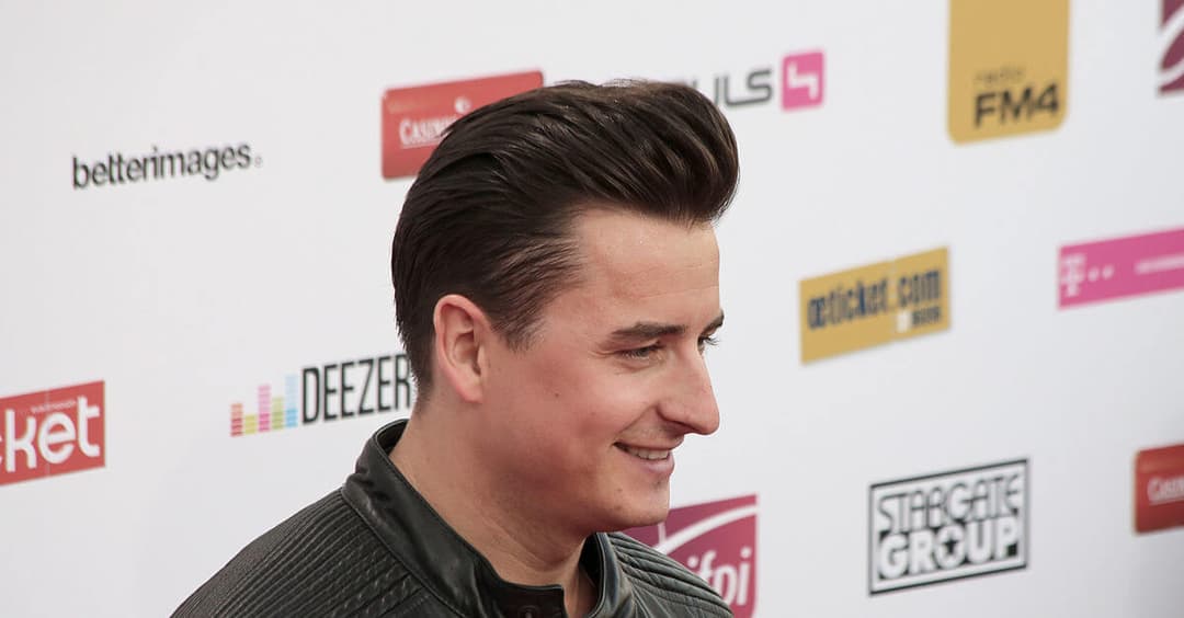 Gabalier kritisiert Standard und Falter vor 14.500 Menschen