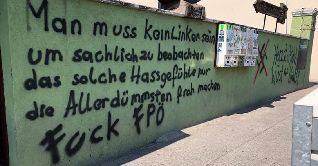 Wegen Kickl-Auftritt: Lokal mit linken Parolen beschmiert