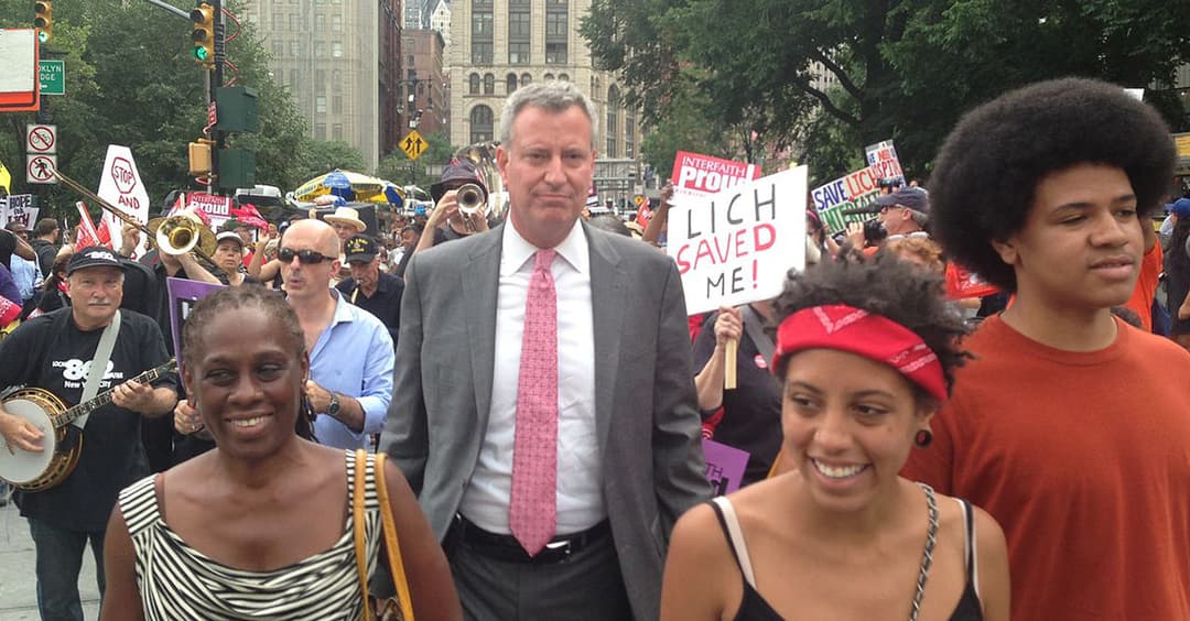 New York: Bürgermeister will BLM-Schriftzug vor Trump-Hochhaus malen