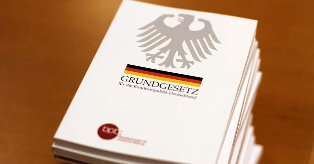 „Verein deutsche Sprache“ will Deutsch im Grundgesetz verankern