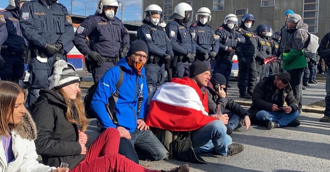 Corona-Demo Wien: Ordnung und Chaos