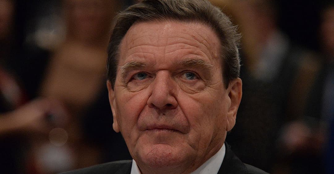 Schröder: „Der Krieg ist nur durch Verhandlungen zu beenden“