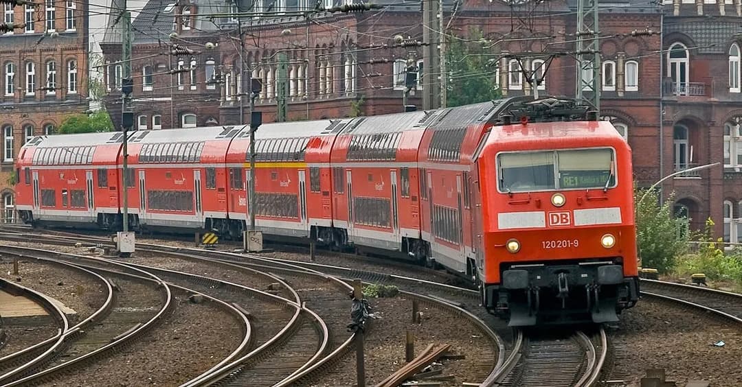 Zwei Tote nach Messerattacke in einem Zug nach Hamburg