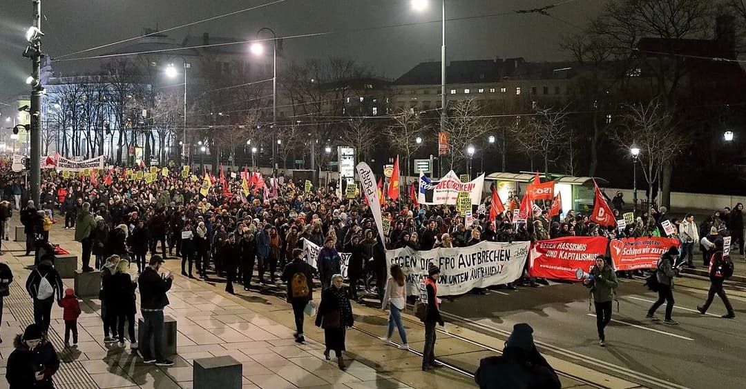 Linksextreme rufen zu Gewalt gegen Burschenschafter auf