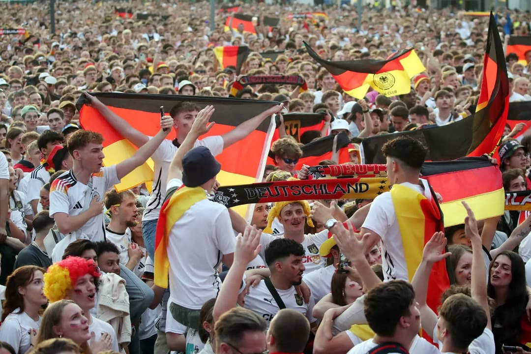 Potsdam sagt Public Viewing zum Deutschland-Spiel wegen Sicherheitslage ab