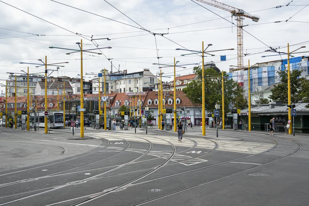 Nach Messerangriff in Graz: FPÖ beklagt ausufernde Jugendkriminalität