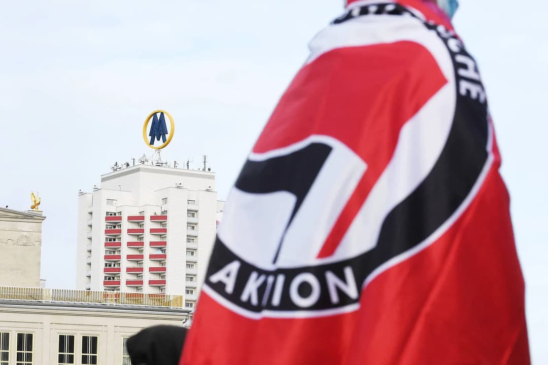 Leipzig: Linksextreme Demonstration für die Rückkehr von Simeon T. aus Ungarn