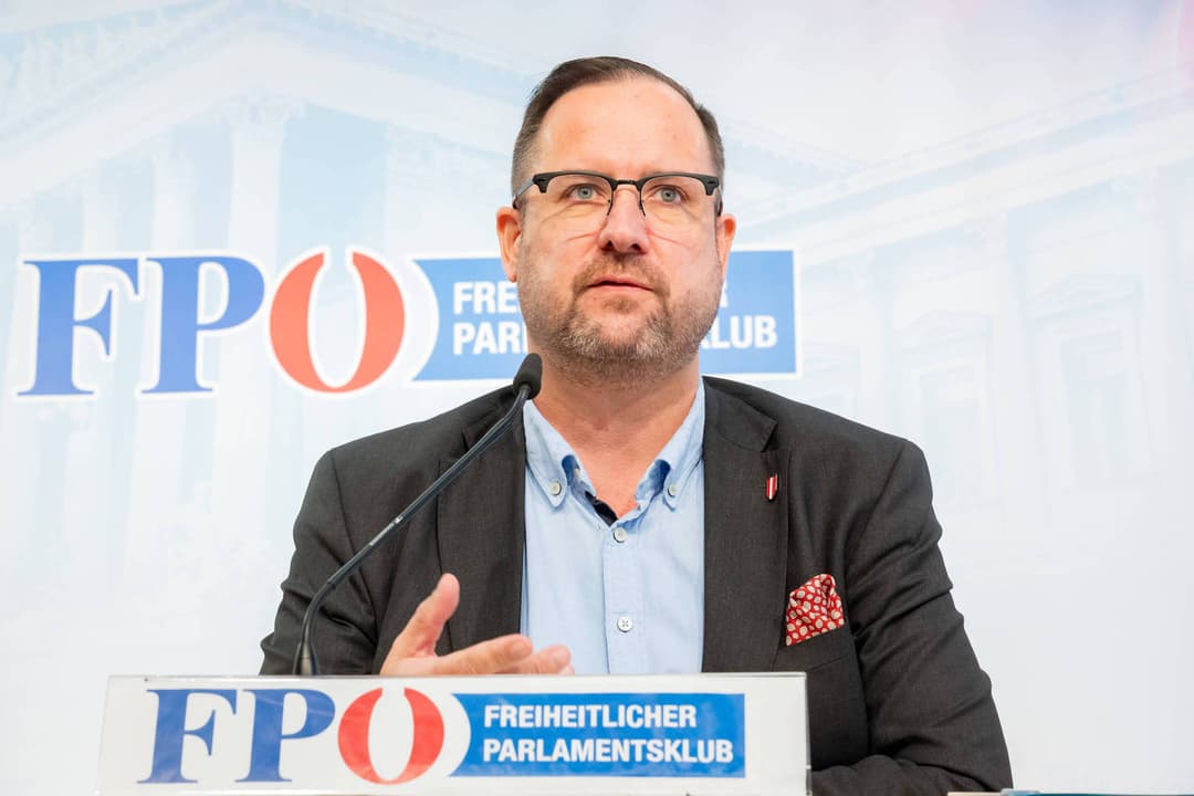 FPÖ äußert sich zu RTL-Recherchen über AfD und Identitäre Bewegung