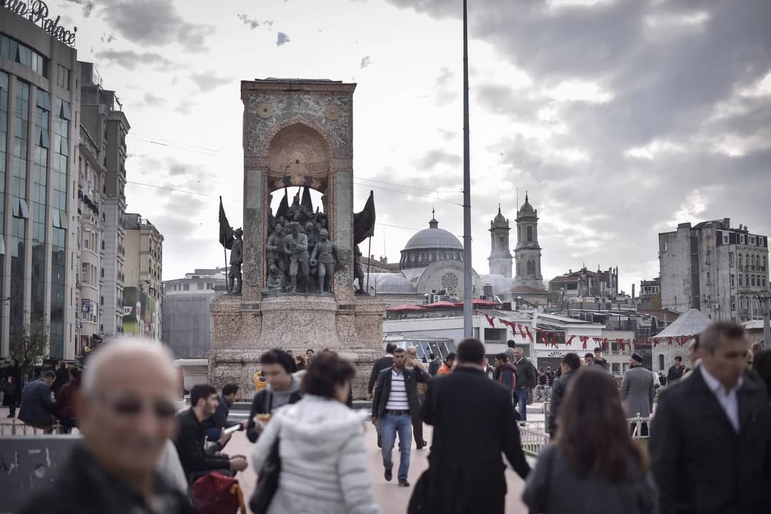 Vor allem Deutschland als Wunschziel: 63 Prozent der jungen Türken haben Auswanderungspläne