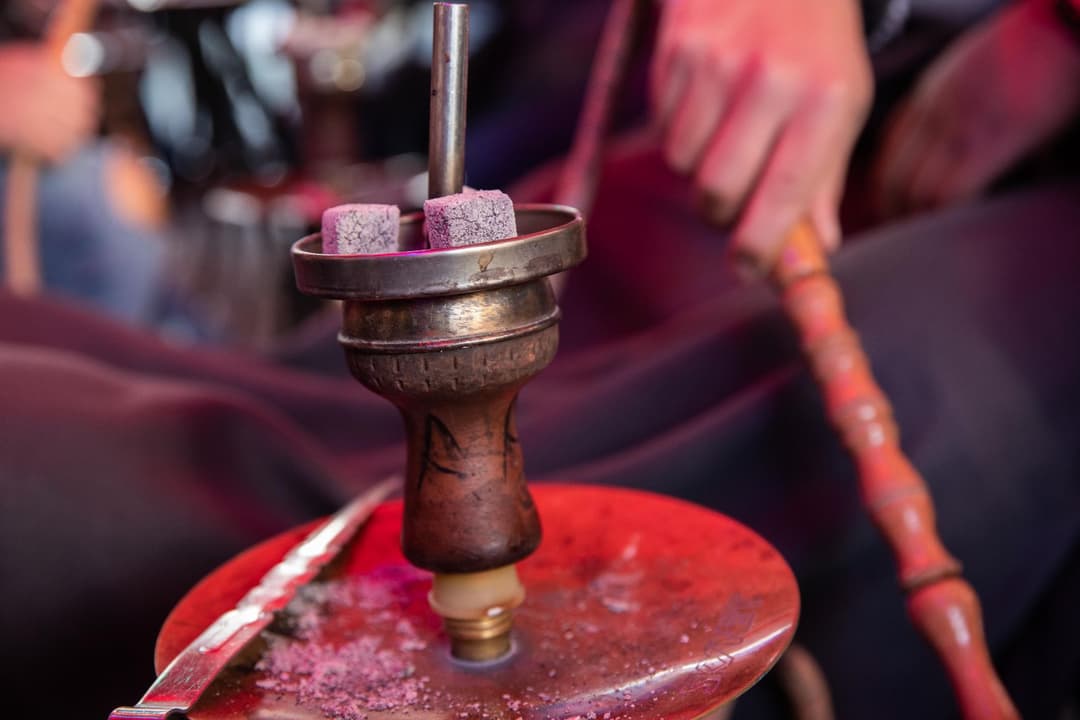 Koblenz prüft AfD-Antrag zu Obergrenzen für Shisha-Bars und Wettbüros