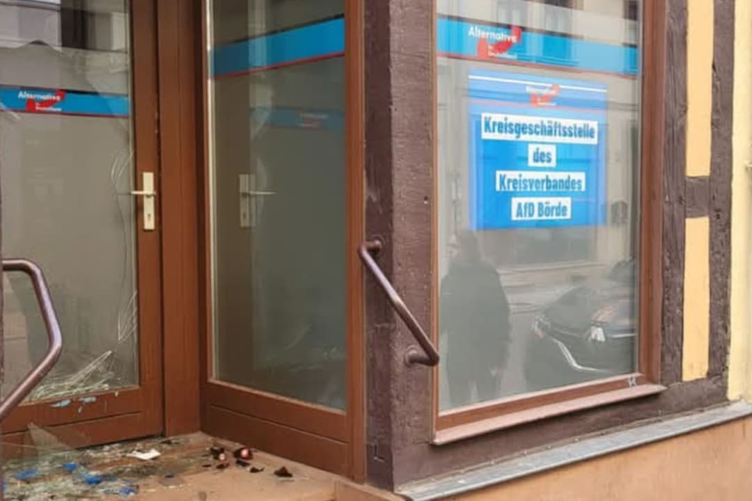 Zerstörungswut in Sachsen-Anhalt: Unbekannte verüben Anschlag auf AfD-Büro