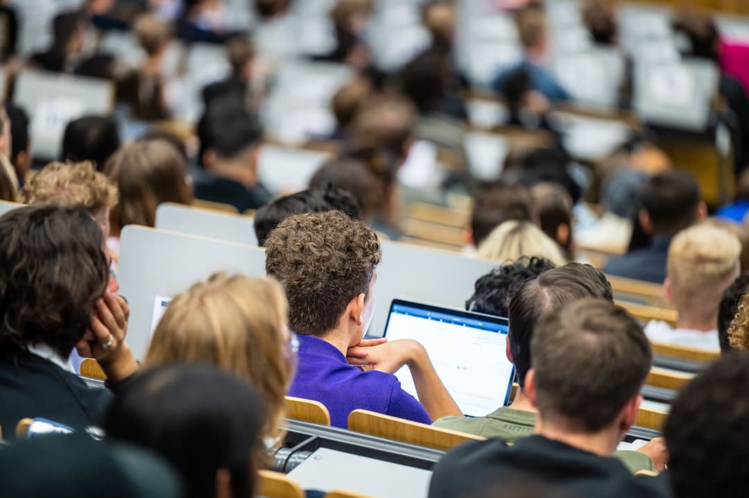 Bayern: Besorgniserregender Trend in Richtung Anglisierung der Hochschulen