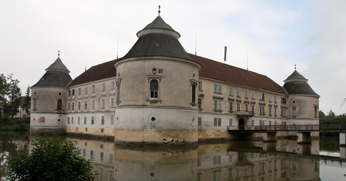 Keine Baumängel in Aistersheim: Patriotischer Kongress findet statt