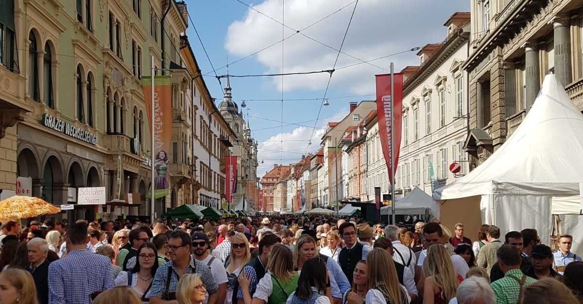 „Aufsteirern“: Pflege der steirischen Volkskultur