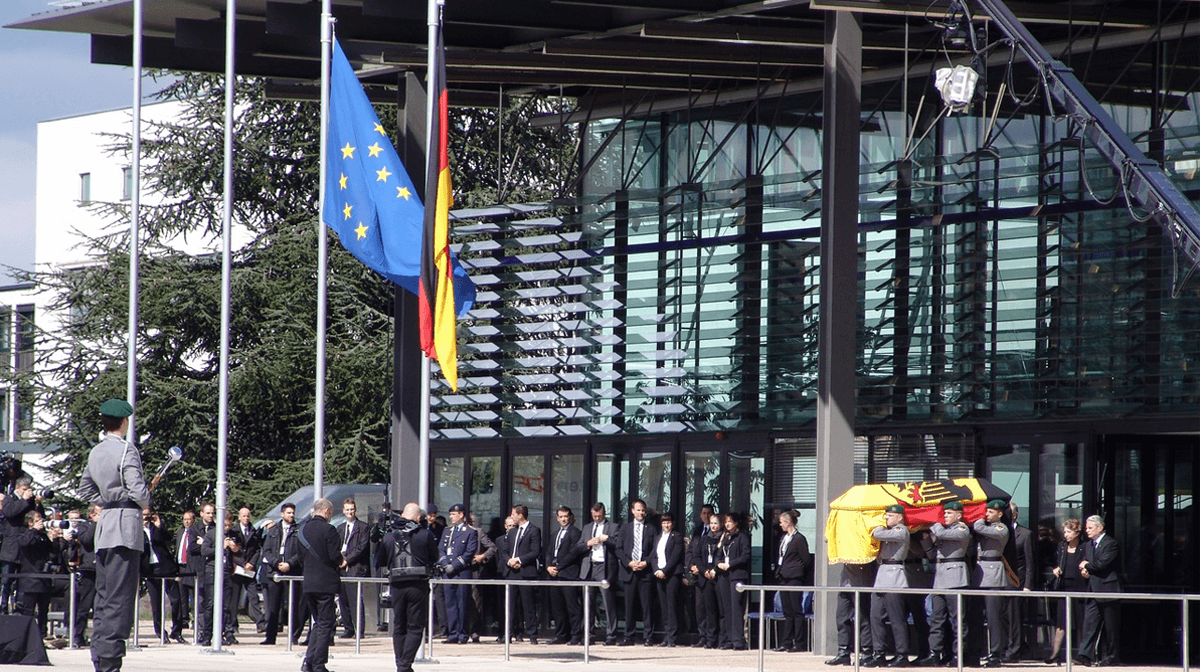 Bundeswehr erwägt Rekrutierung von Ausländern