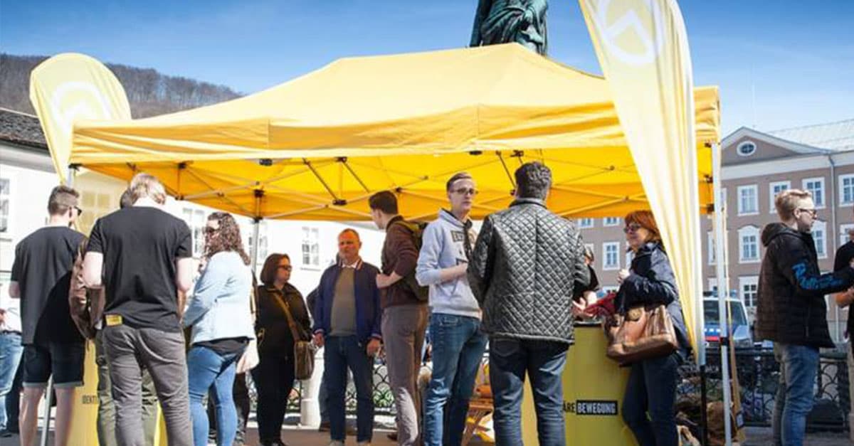 Kolumne: Die Zivilgesellschaft bleibt auf der Straße!