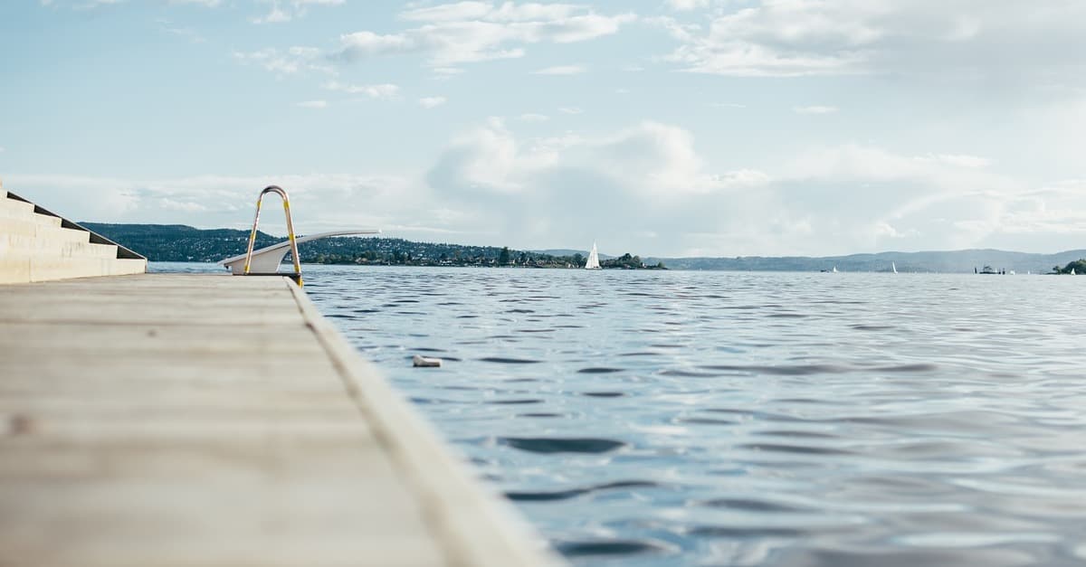 FDP-Politiker fordert Polizeischutz für Schwimmbäder