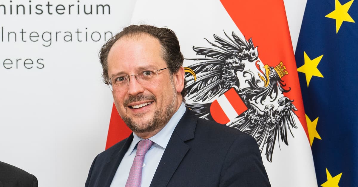 Außenminister Schallenberg lobt Grönemeyers Aufruf „gegen Rechts“