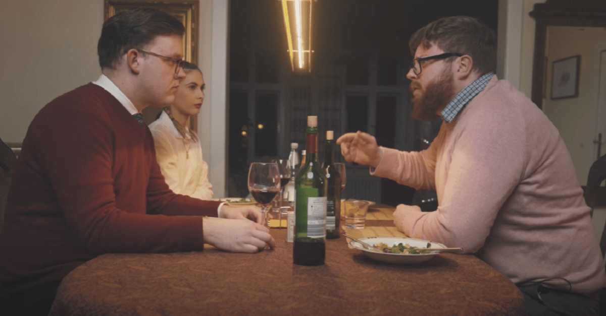 Satire-Video: AfD-„Coming out“ beim Familienessen