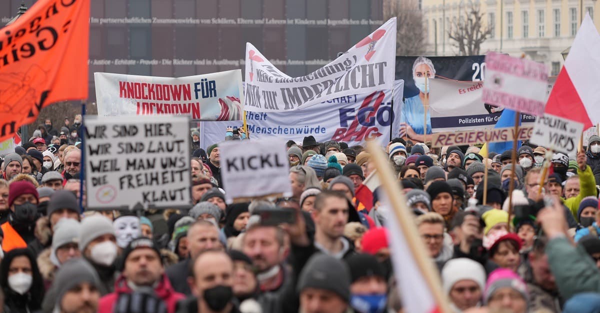 „Mega-Demo für die Freiheit“ – Livestream aus Wien