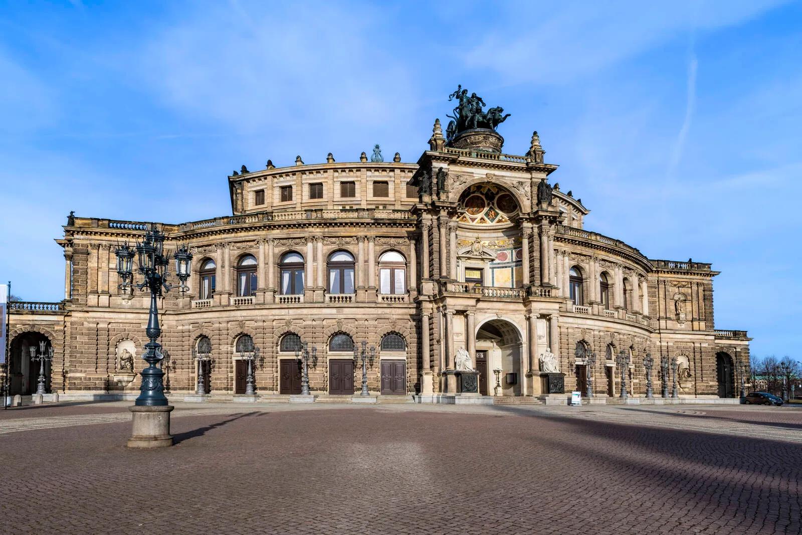 Trotz Besucherrückgang: Zuschüsse für Opern- und Theaterkarten stark gestiegen