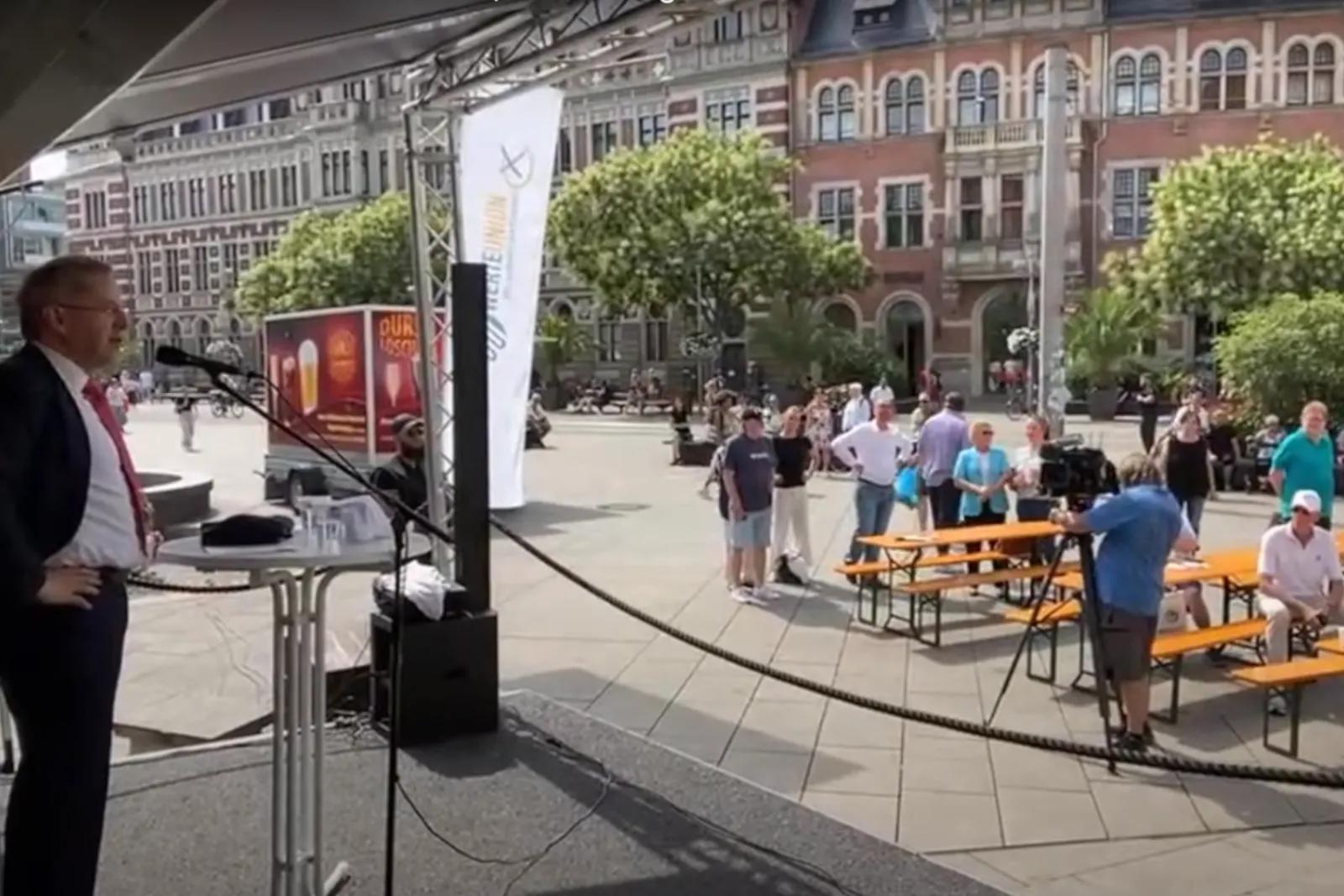 Wahlkampfauftakt der Werteunion in Erfurt: Leere Bänke und wenig Publikum