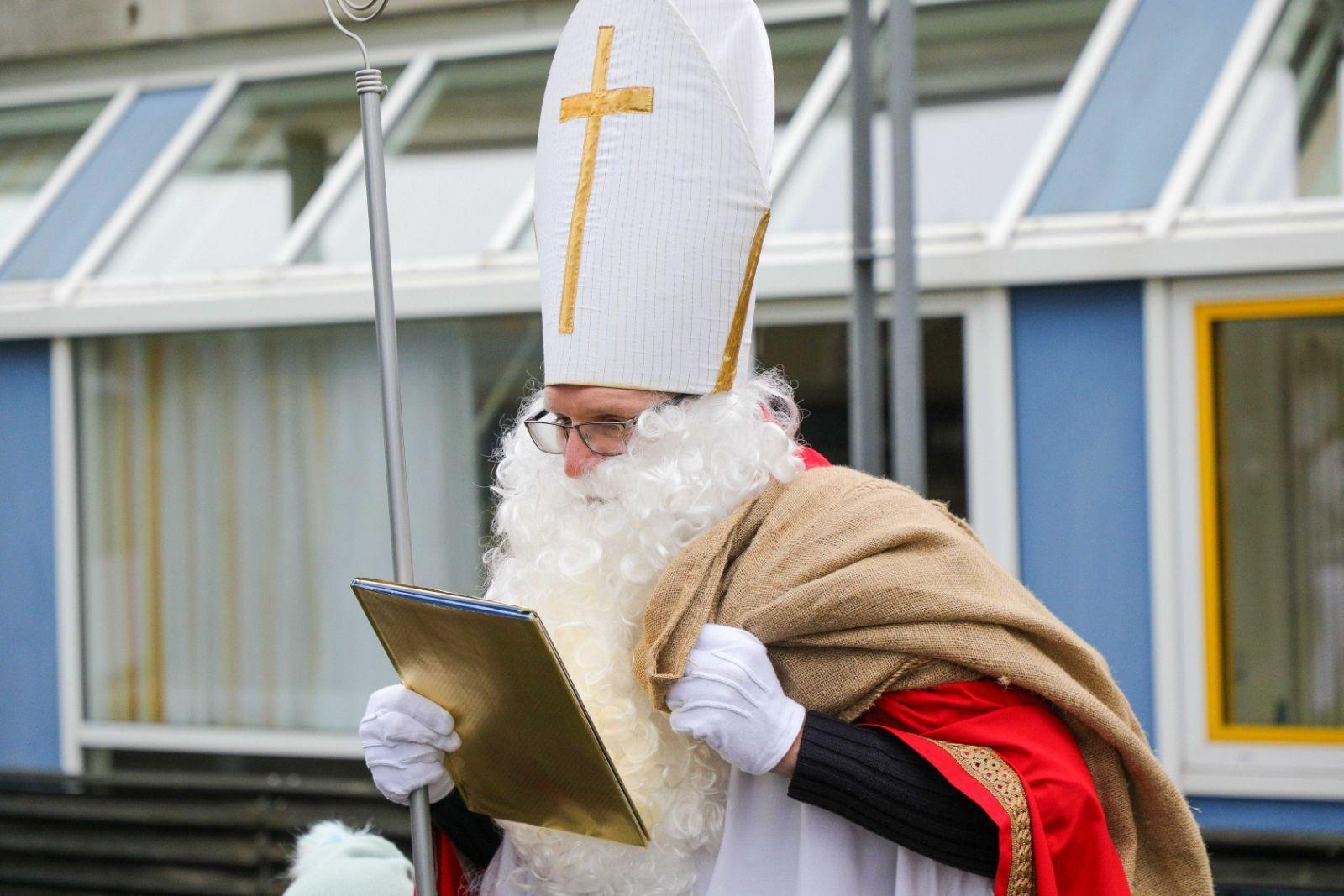 Nikolaus statt Gender-Weihnacht: FPÖ startet Werteoffensive mit „Heimatadvent“