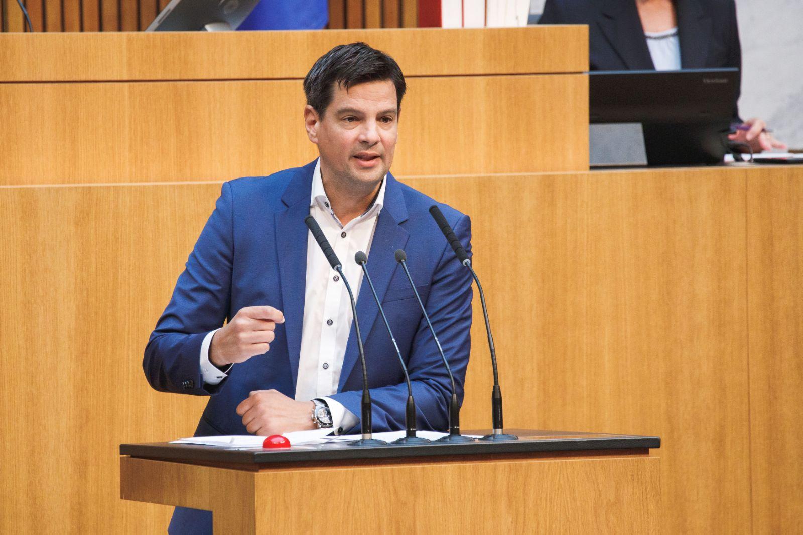 Sieg vor Gericht: FPÖ darf DÖW als „pseudowissenschaftliche Institution“ bezeichnen