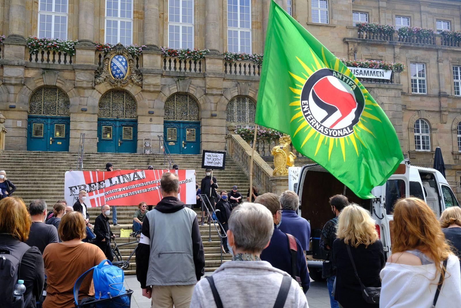 Bundesgerichtshof bestätigt Urteil: Linksextremistin Lina E. muss ins Gefängnis